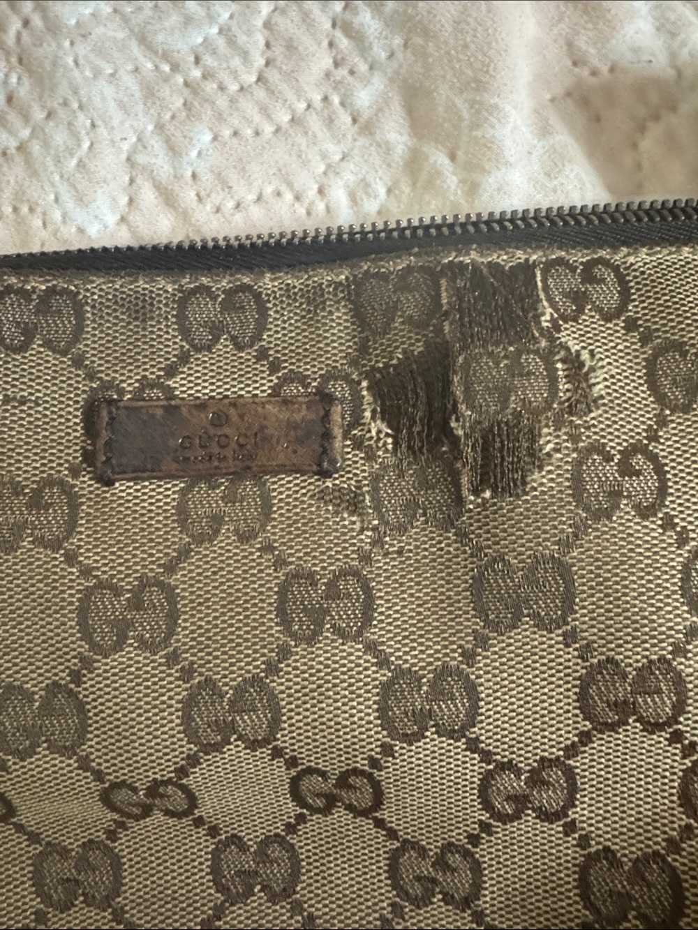 Gucci Beige Monogram Crossbody with Brown Trim - Picture 4 of 8